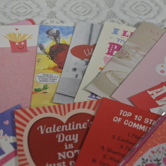 Valentines Day Cards 15 Various New with Envelopes - Picture 3 of 11